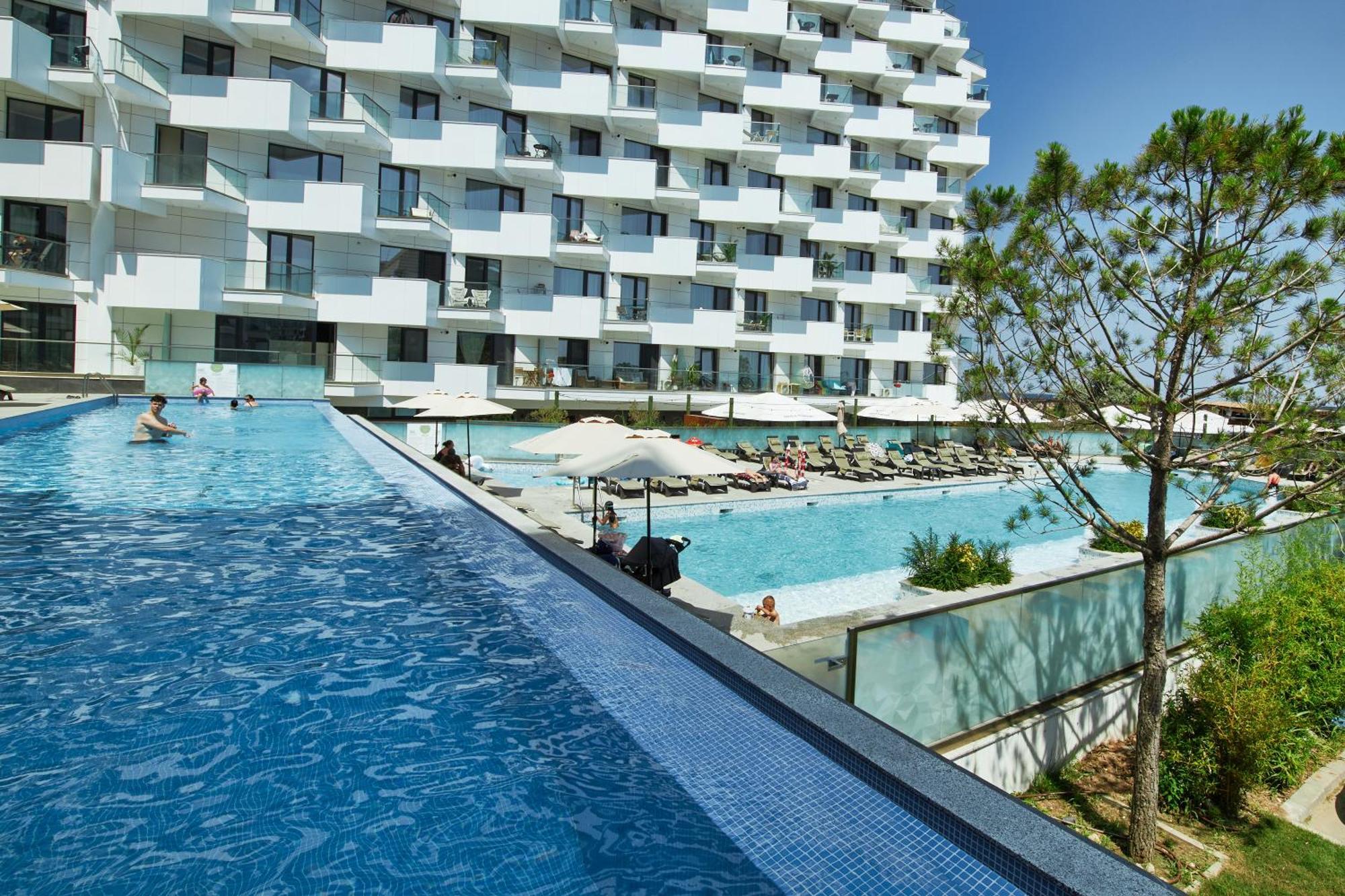 Golden Infinity Apartment Năvodari Exterior foto